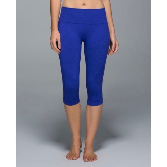 Lululemon In The Flow Ruched Crop Leggings - Picture 3 of 12